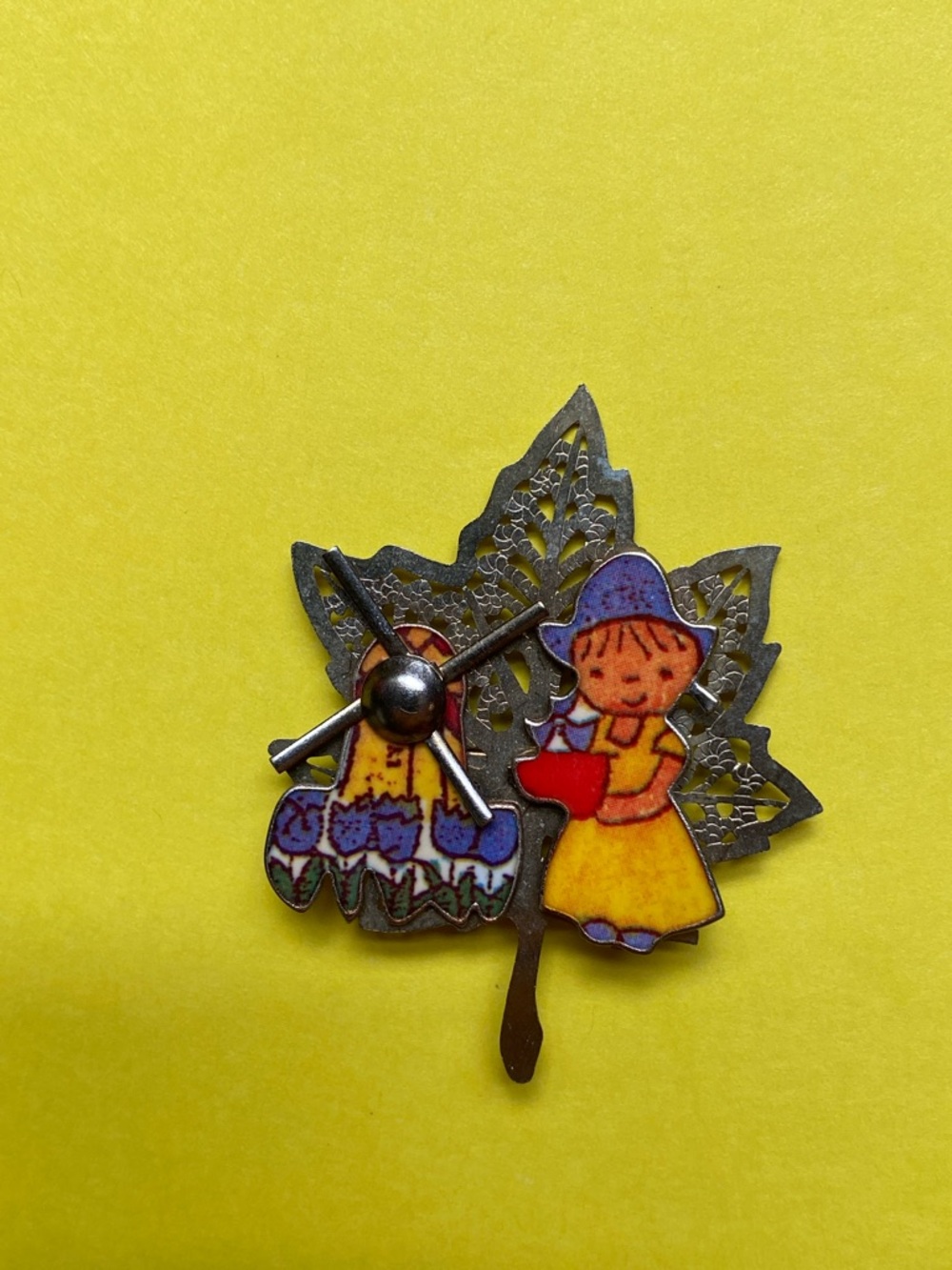 Vintage Holland brooch depicting girl and windmill